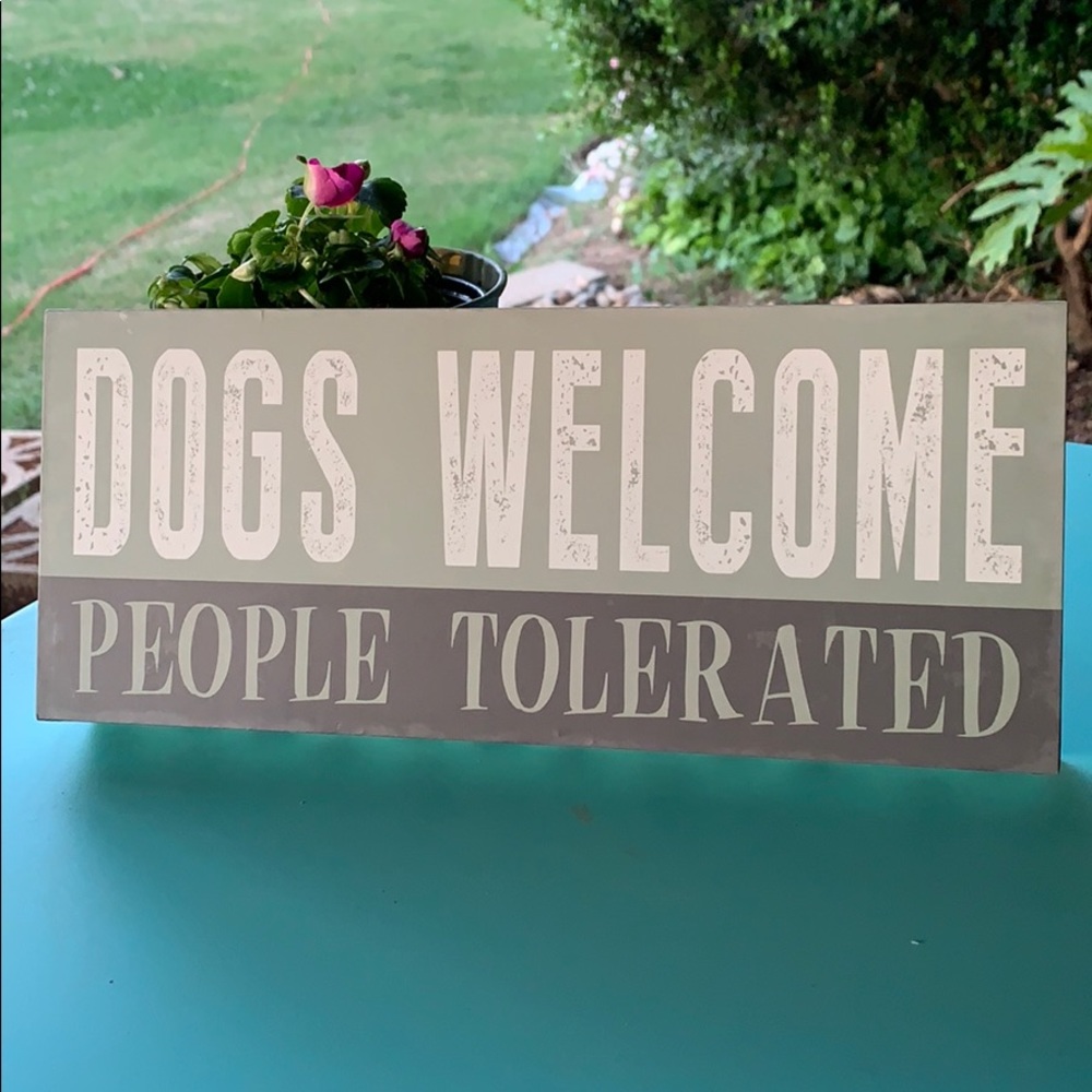 Dogs welcome wood box sign